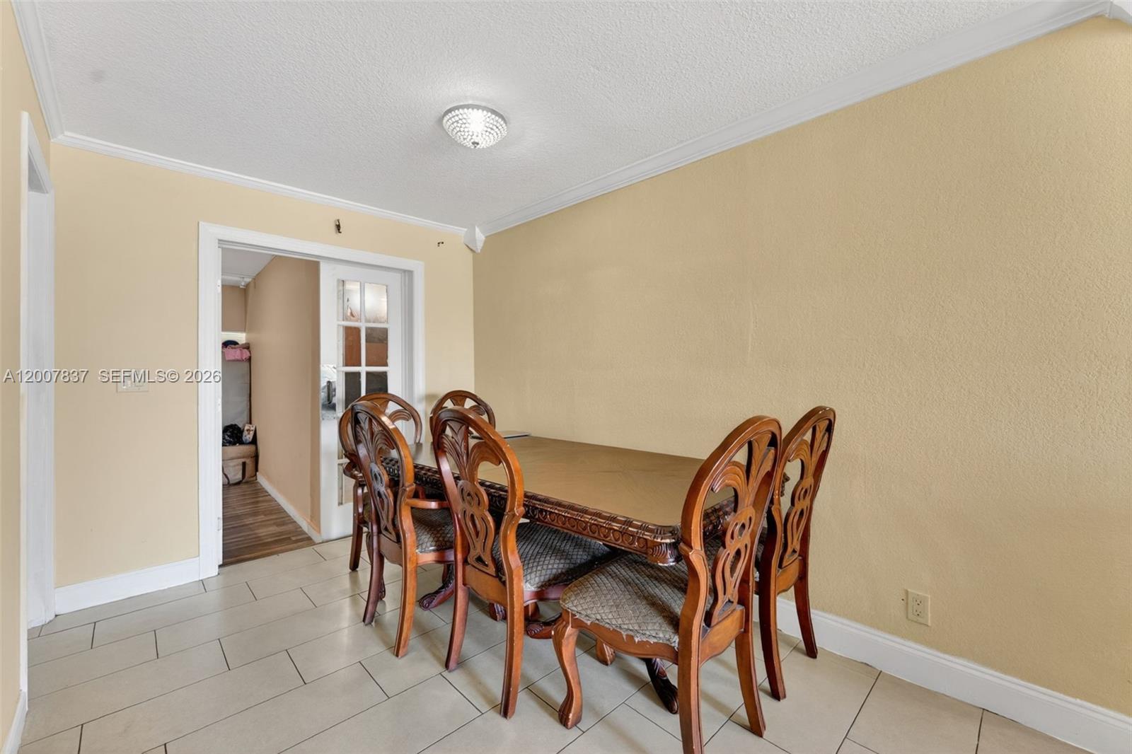 CRYSTAL LAKE 4TH SEC - Residential