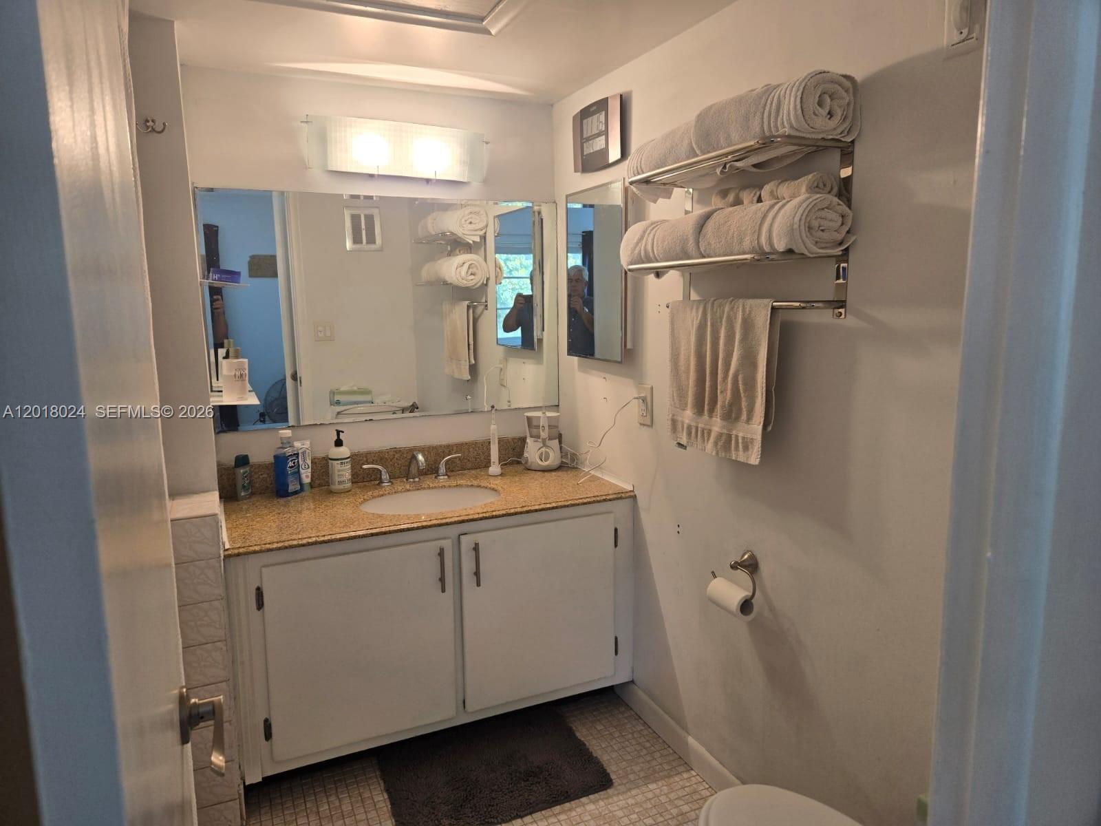 MANOR GROVE VILLAGE ONE I - Residential