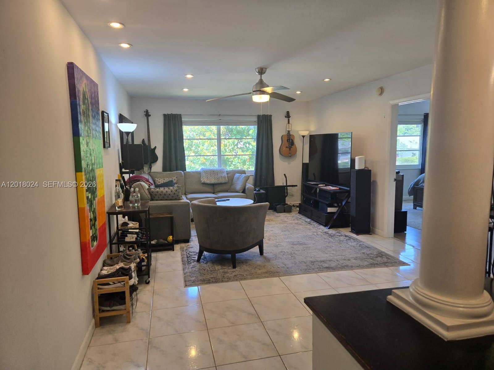 1950 N Andrews Ave 208D