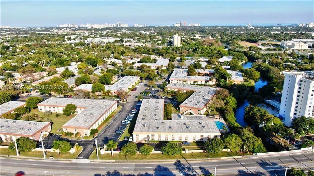 MANOR GROVE VILLAGE ONE I - Residential