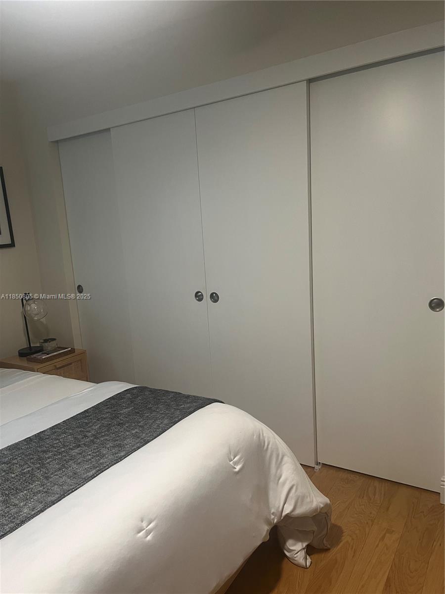 LAUDERDALE WEST 2 SEC - Residential