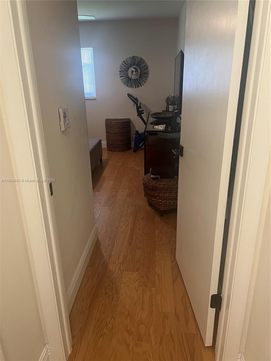 LAUDERDALE WEST 2 SEC - Residential