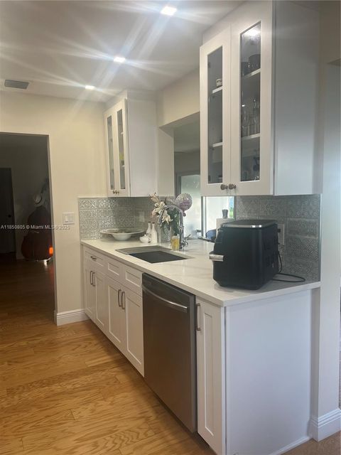 Photo of 8221 NW 14th St, Plantation, FL 33322 (MLS # A11850805)