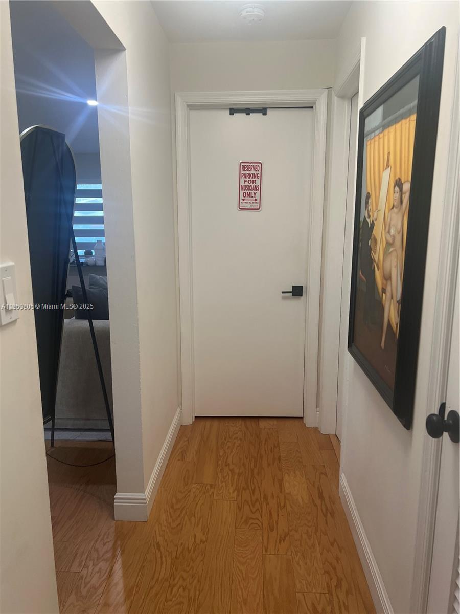 LAUDERDALE WEST 2 SEC - Residential