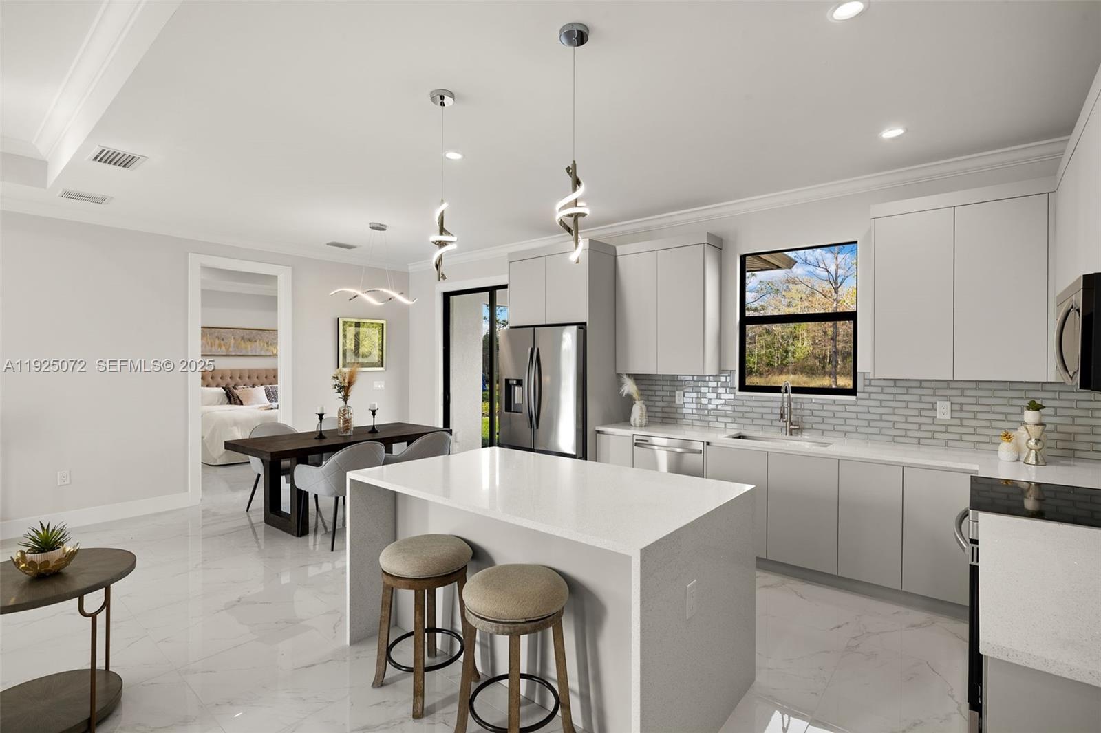 Golden Gate Estates - Residential