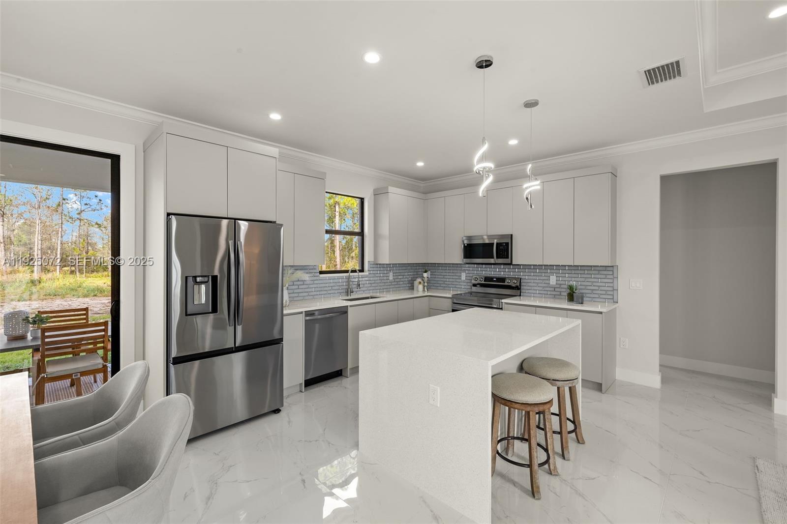 Golden Gate Estates - Residential