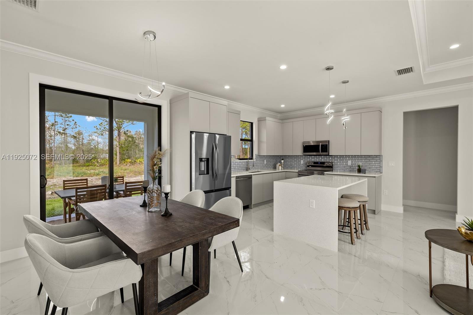 Golden Gate Estates - Residential