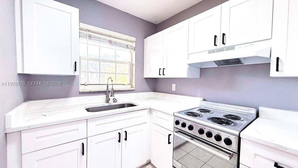 Photo of 1702 Mckinley St #3, Hollywood, FL 33020 (MLS # A11976570)