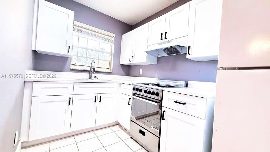 Photo of 1702 Mckinley St #3, Hollywood, FL 33020 (MLS # A11976570)