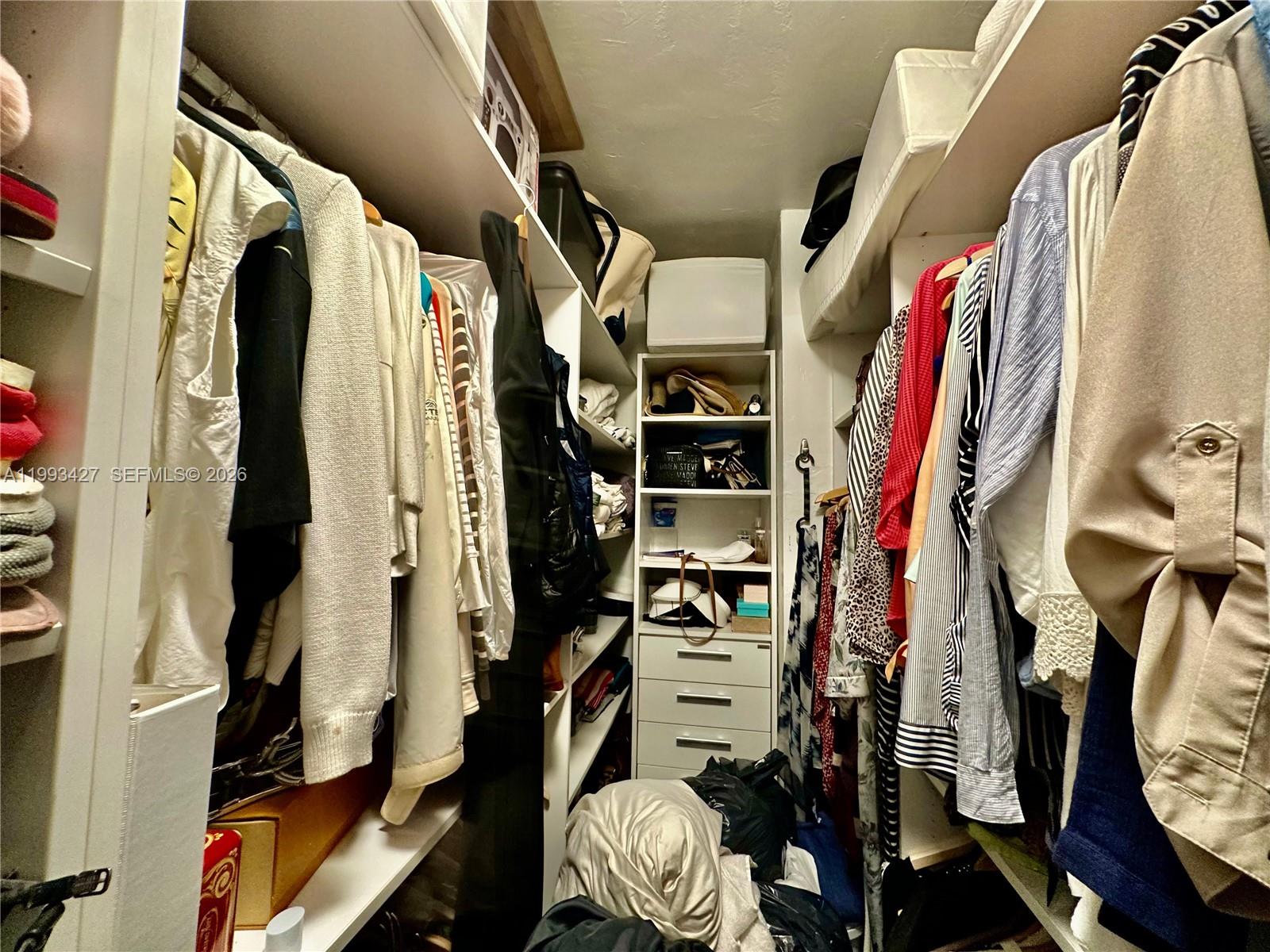 THE PLAZA OF BAL HARBOUR - Residential