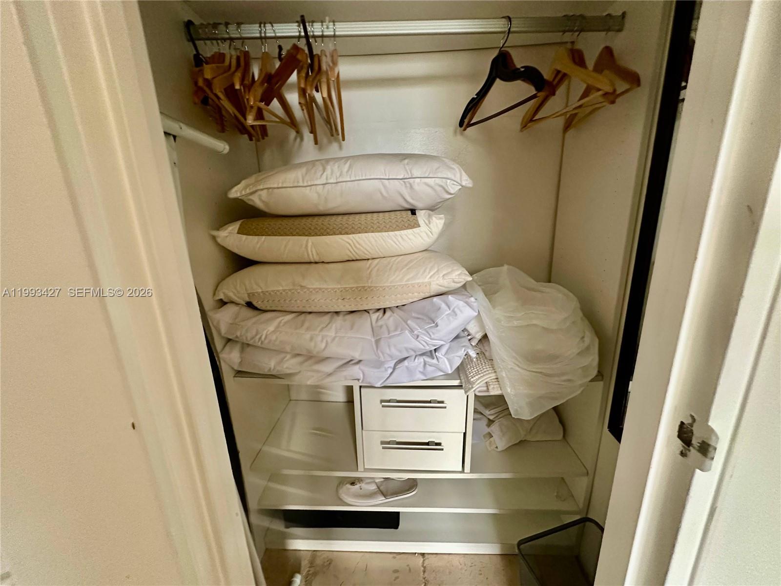 THE PLAZA OF BAL HARBOUR - Residential