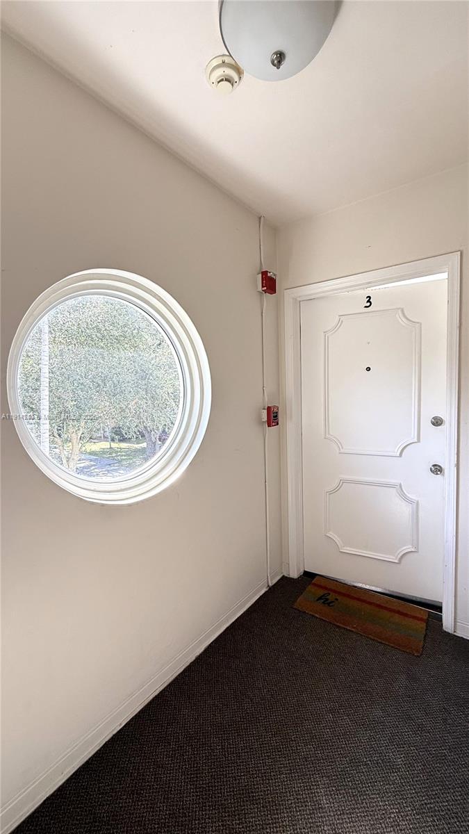 SHORES PLAZA EAST CONDO - Residential Lease