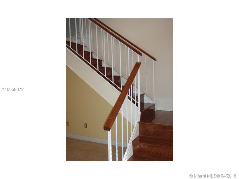 COURTYARDS AT KENDALL CON - Residential Lease