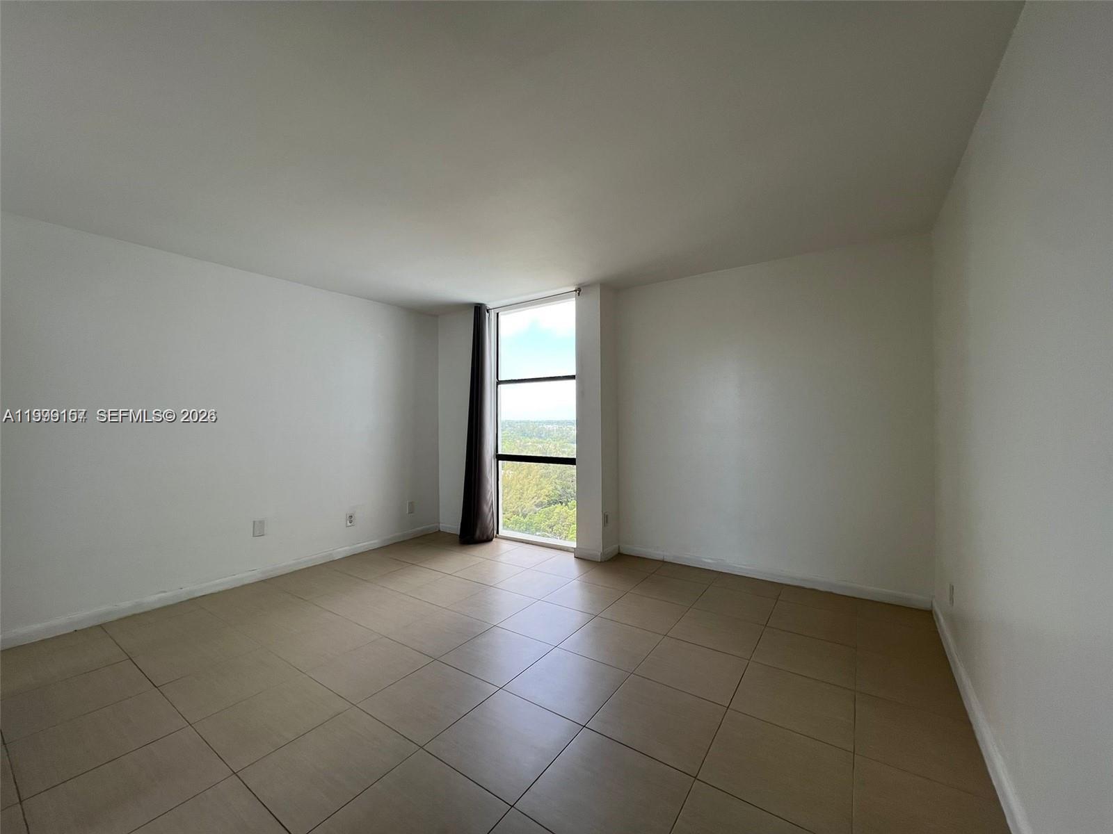 SAILBOAT CAY CONDO - Residential Lease
