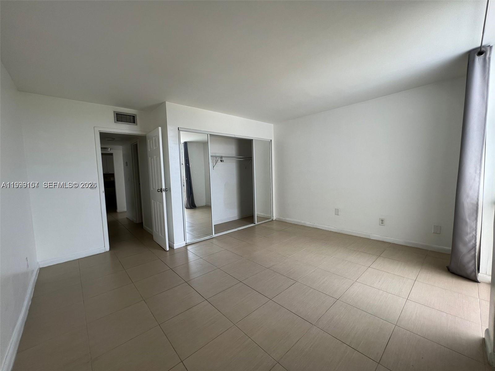 SAILBOAT CAY CONDO - Residential Lease