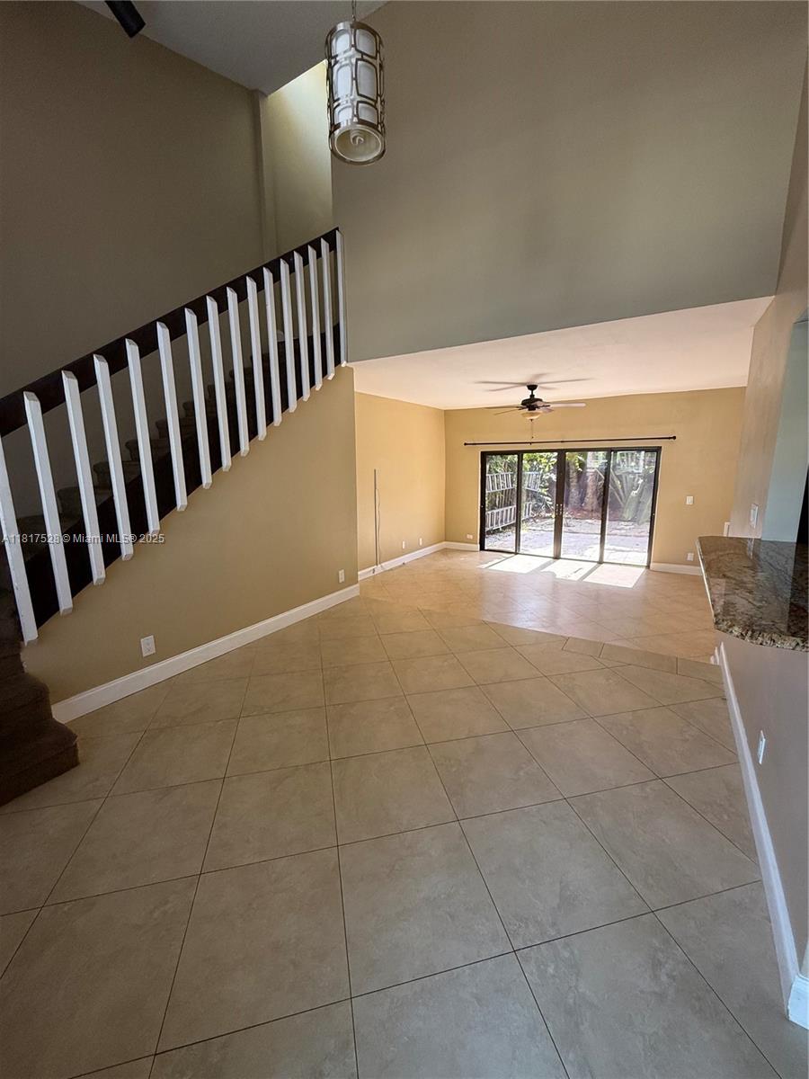 CAMINO DEL QUINTA - Residential Lease