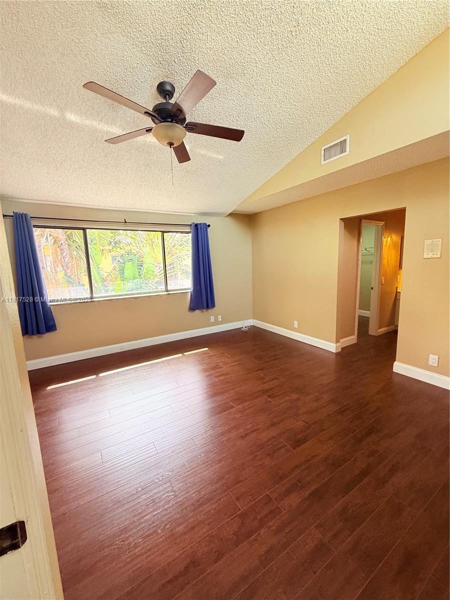 CAMINO DEL QUINTA - Residential Lease