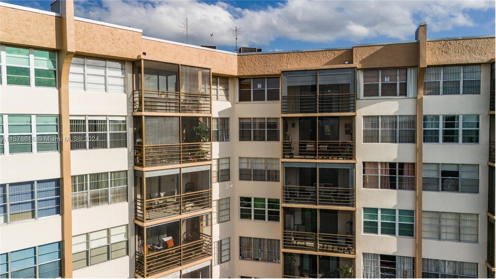 PARK PLACE CONDOMINIUM NO - Residential