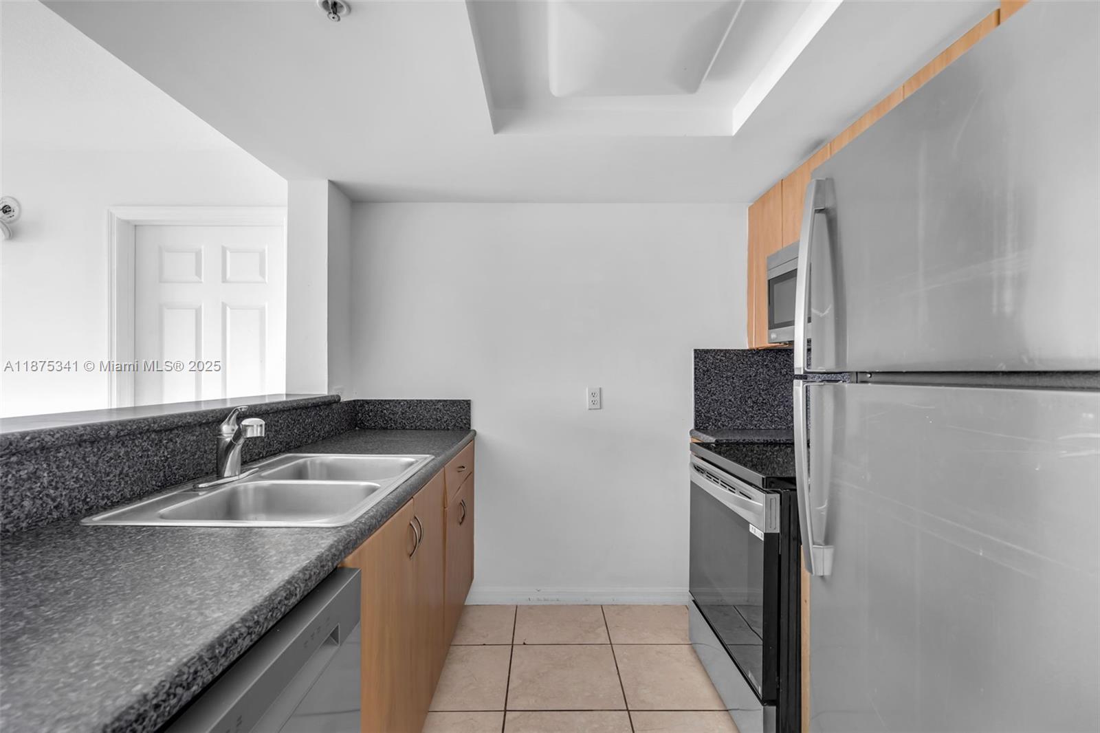 CORAL POINTE CONDO - Residential