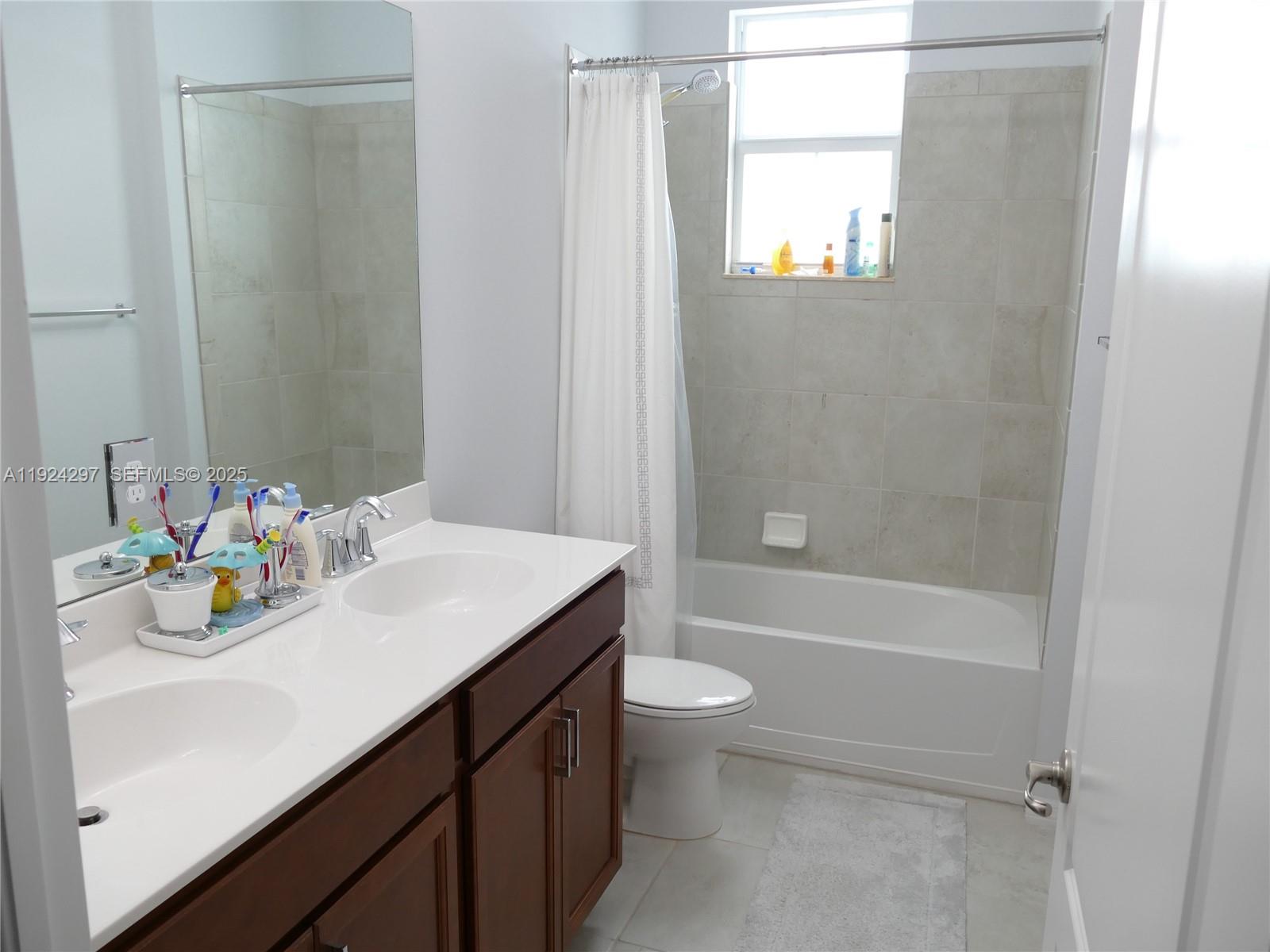 OSPREY LANDING - Residential Lease