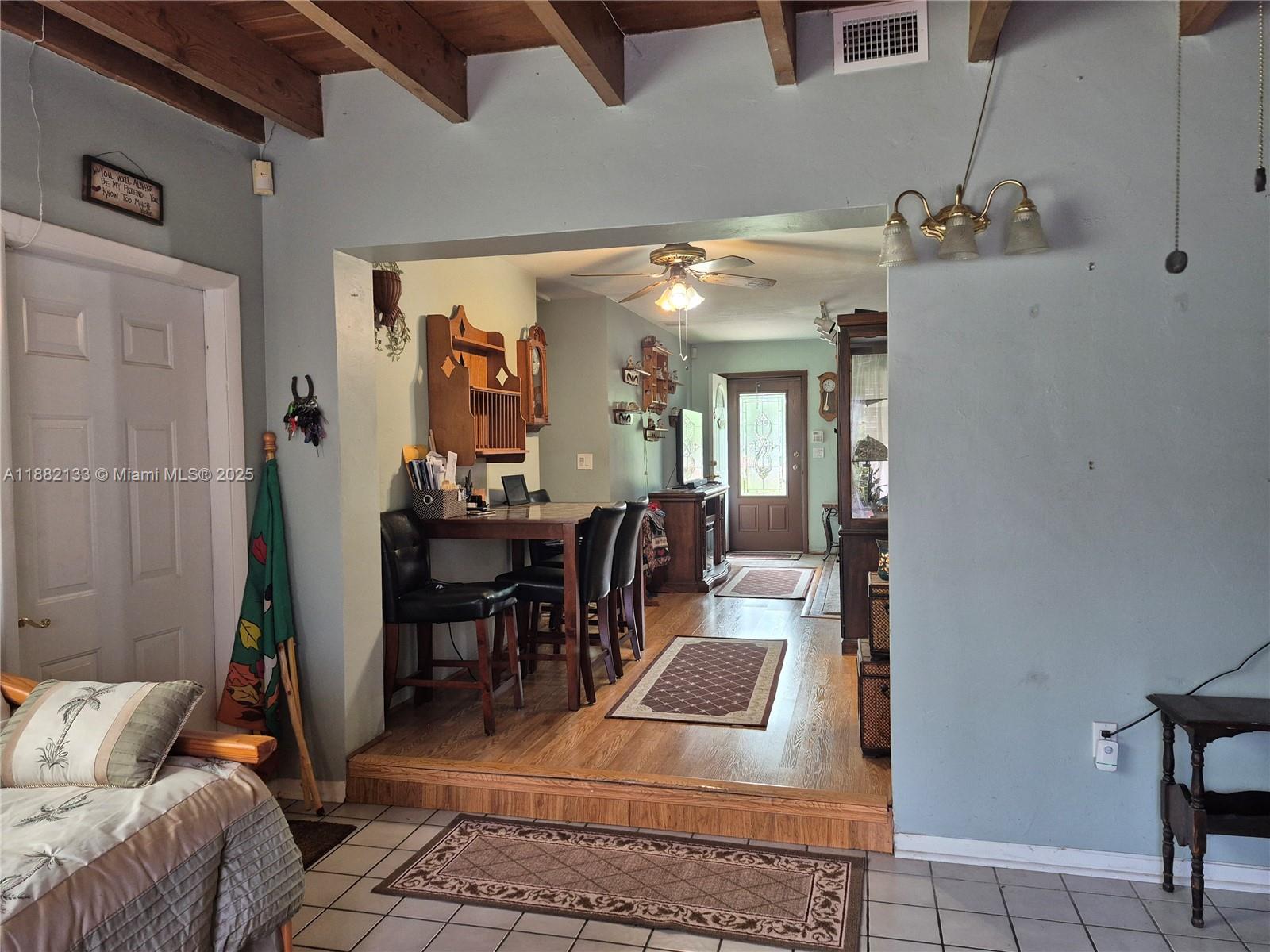 SO HIGHLAND ESTATES - Residential