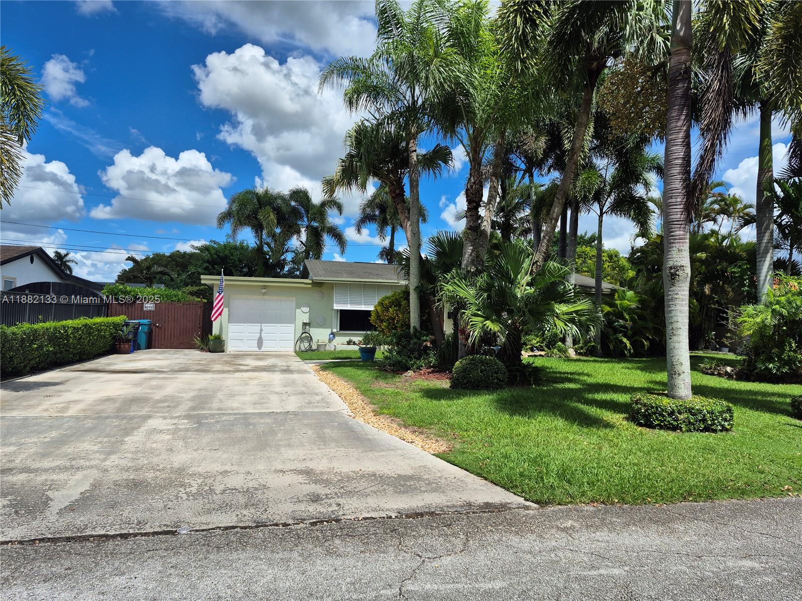 SO HIGHLAND ESTATES - Residential