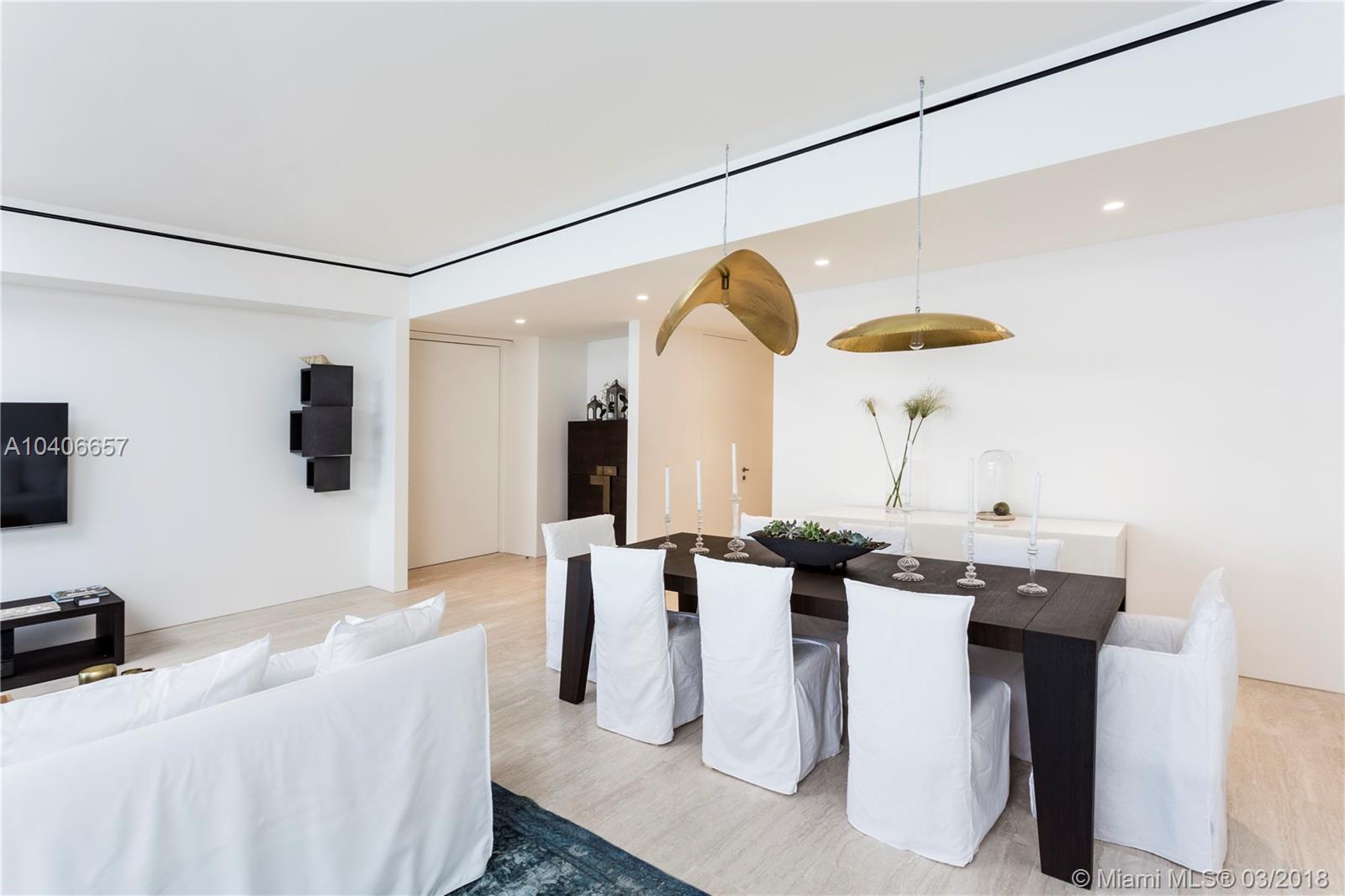 SURF CLUB CONDO - Residential