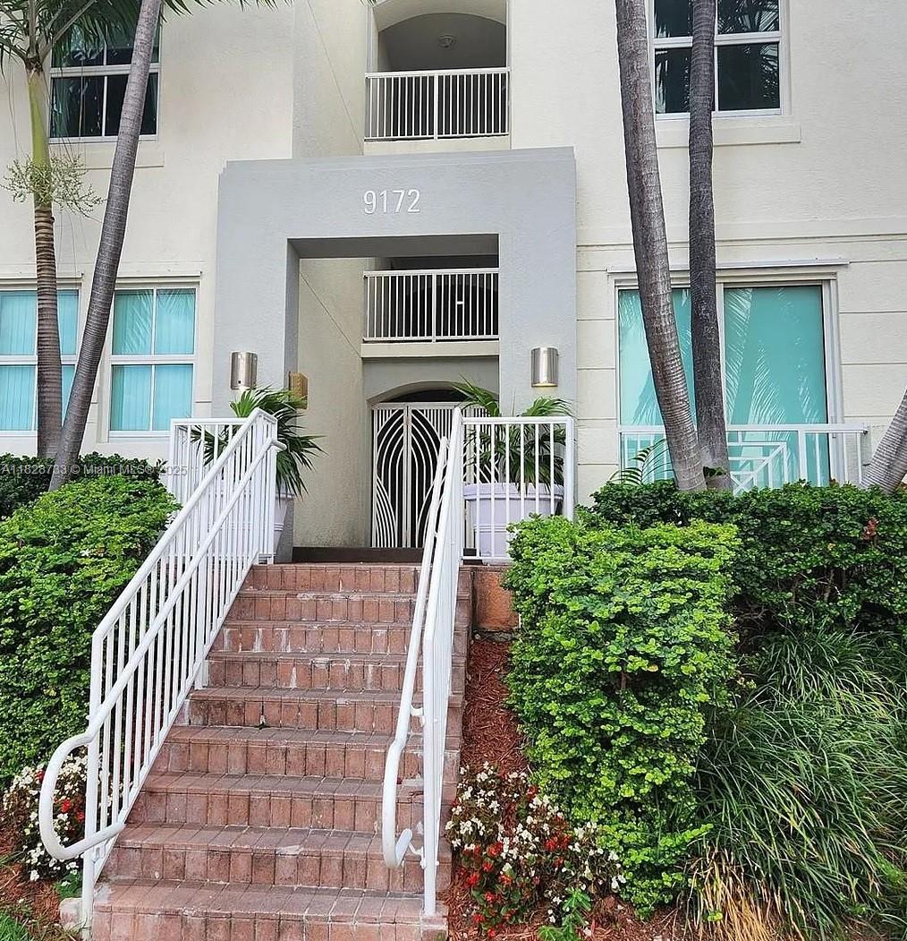 Beautiful location. Boutique garden Condo building with beachfront amenities; the best of both worlds on Collins Ave in exclusive Surfside, one block from Four Seasons Surf Club. Great 2 bedrooms, 2 full baths. Nice balcony. Full size Washer / Dryer in the unit. Walk-in closet. High 9 ft ceilings. Full access privileges to the beachfront with services across the street. Two swimming pools. Including oceanfront pool with terrace, showers, beachfront volleyball court, beach front lounge hammocks, BBQ area, exercise room and entertainment room. Easy, quiet and luxurious living.Can be rented for 6 or 12 month. One assigned garage parking space / additional parking space can be arranged for an extra $150 per month.