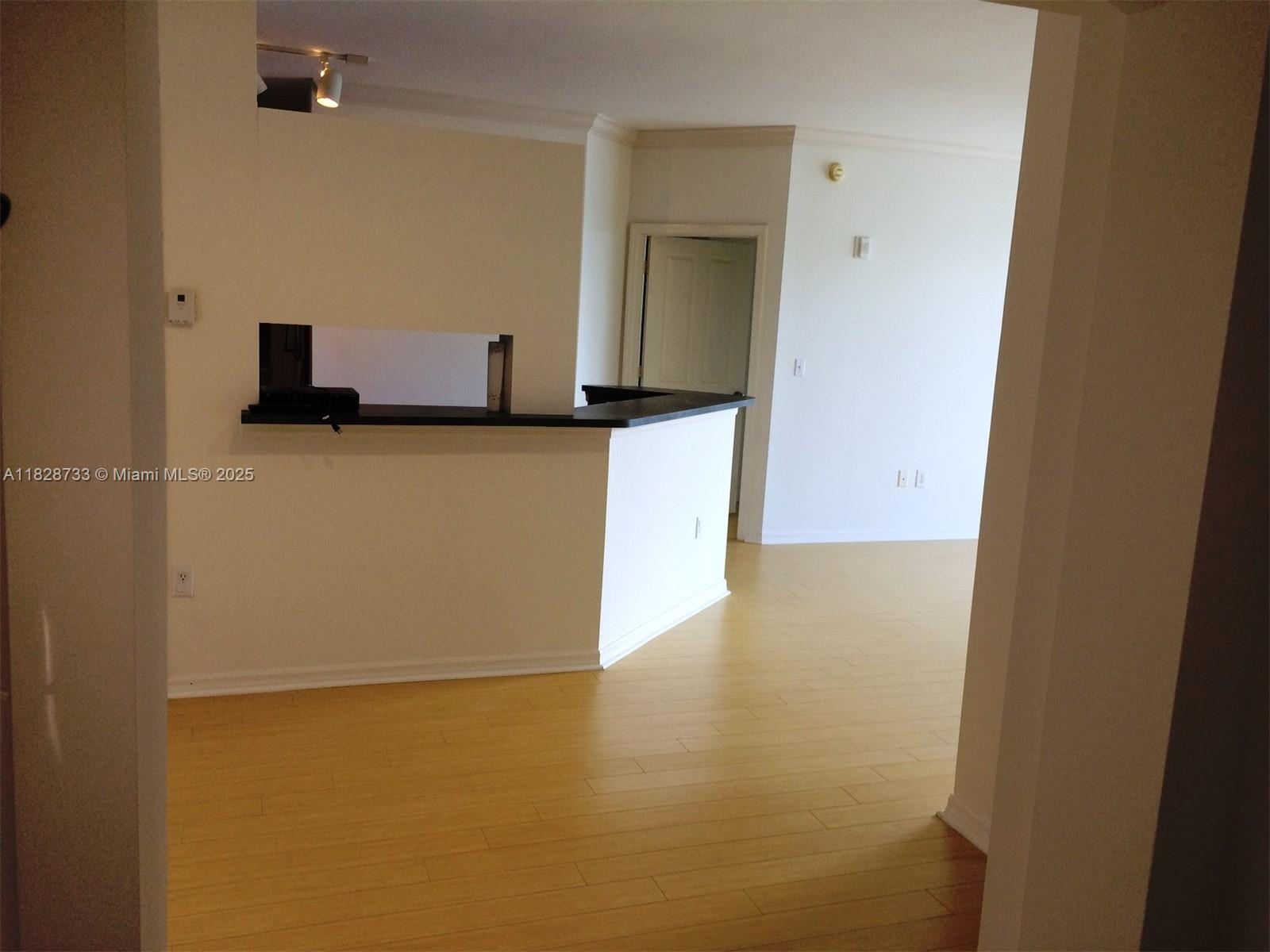 9172 Collins Ave 402