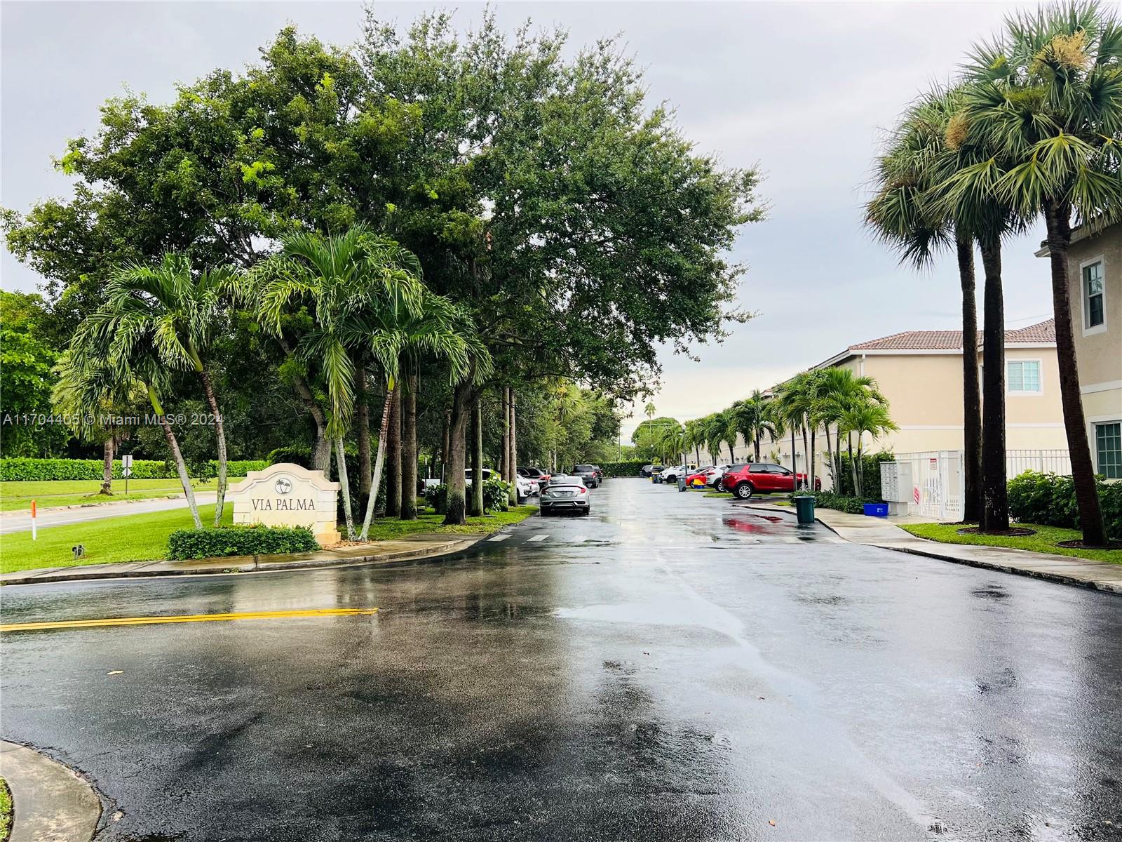 VIA PALMA DELRAY CONDO - Residential Lease