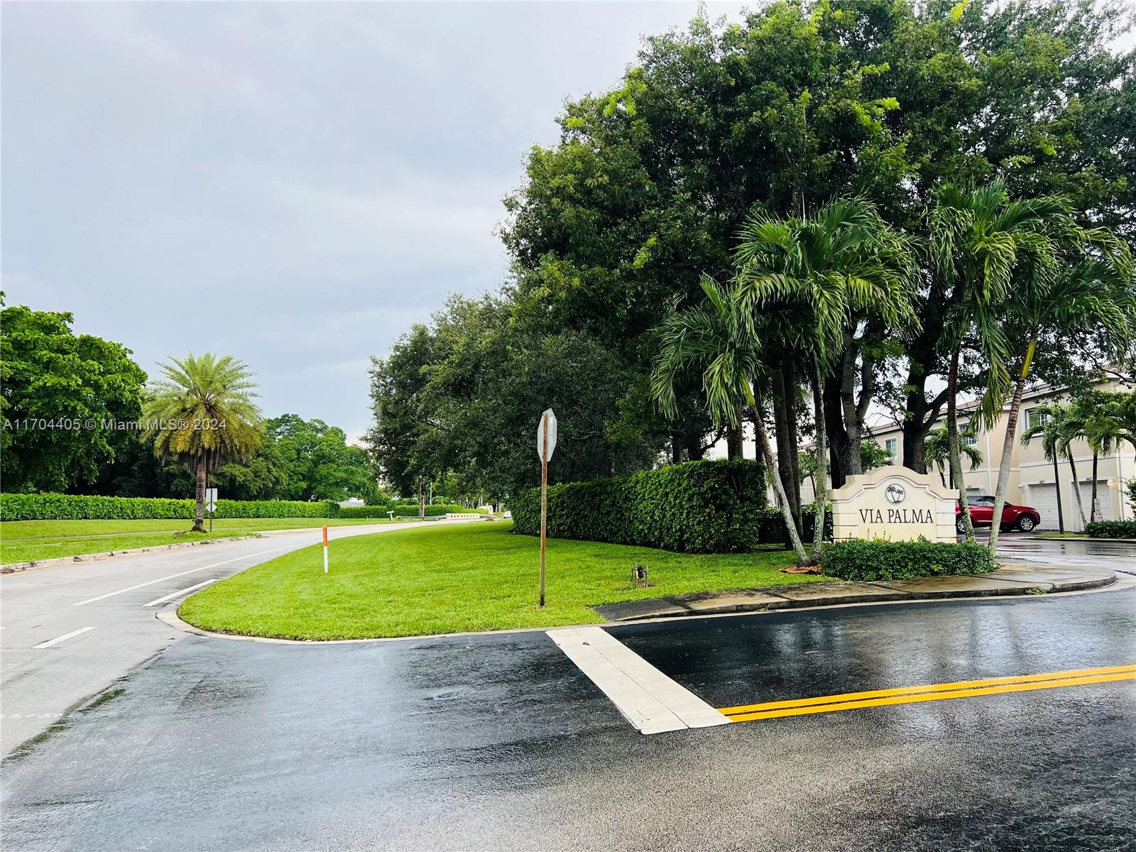 VIA PALMA DELRAY CONDO - Residential Lease