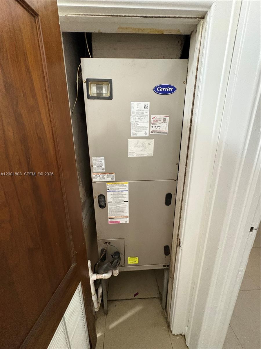 MUSA ISLE - Residential Lease