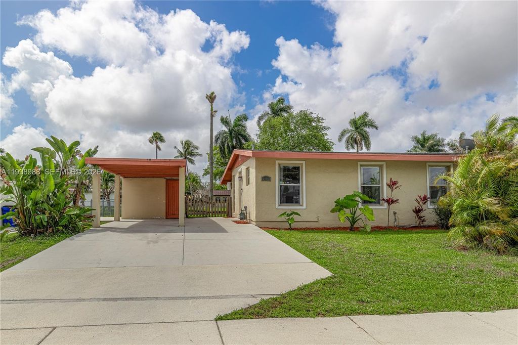 Photo of 5808 NW 19th Ct, Margate, FL 33063 (MLS # A11998988)