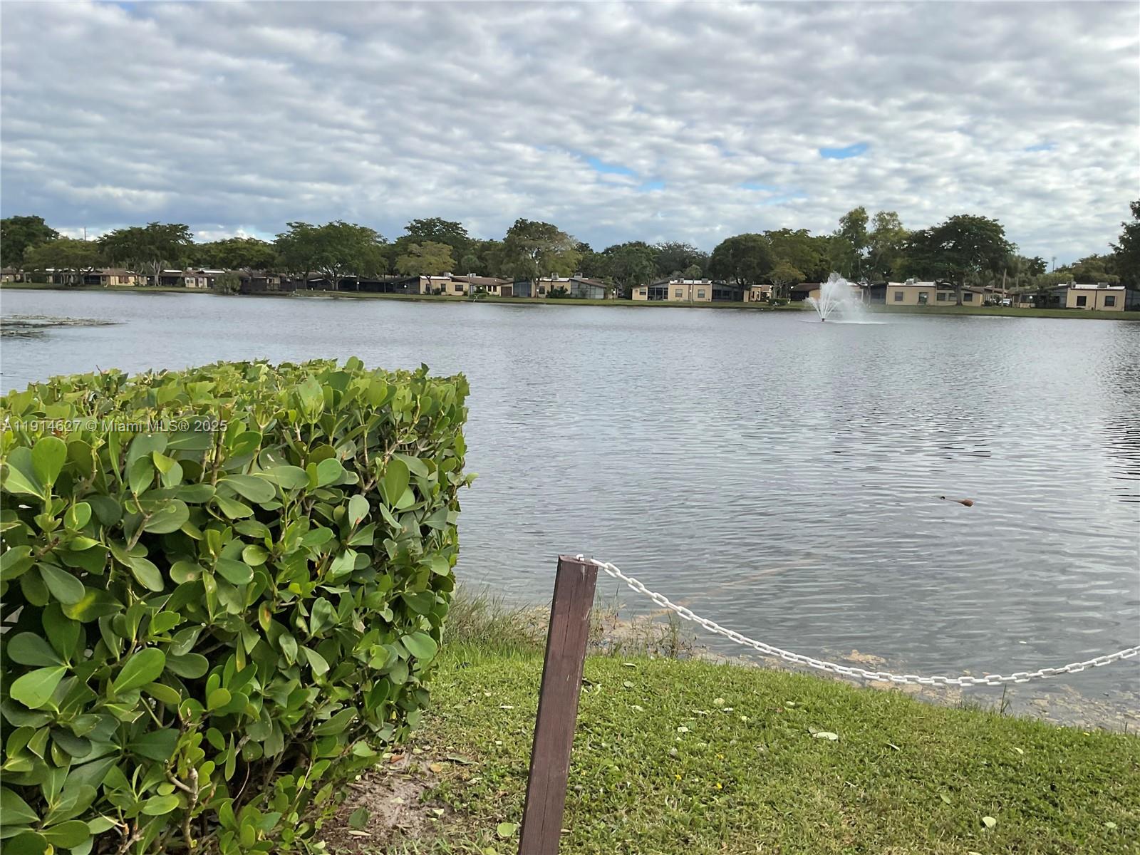 ASHBURY HOUSE WEST - Residential Lease