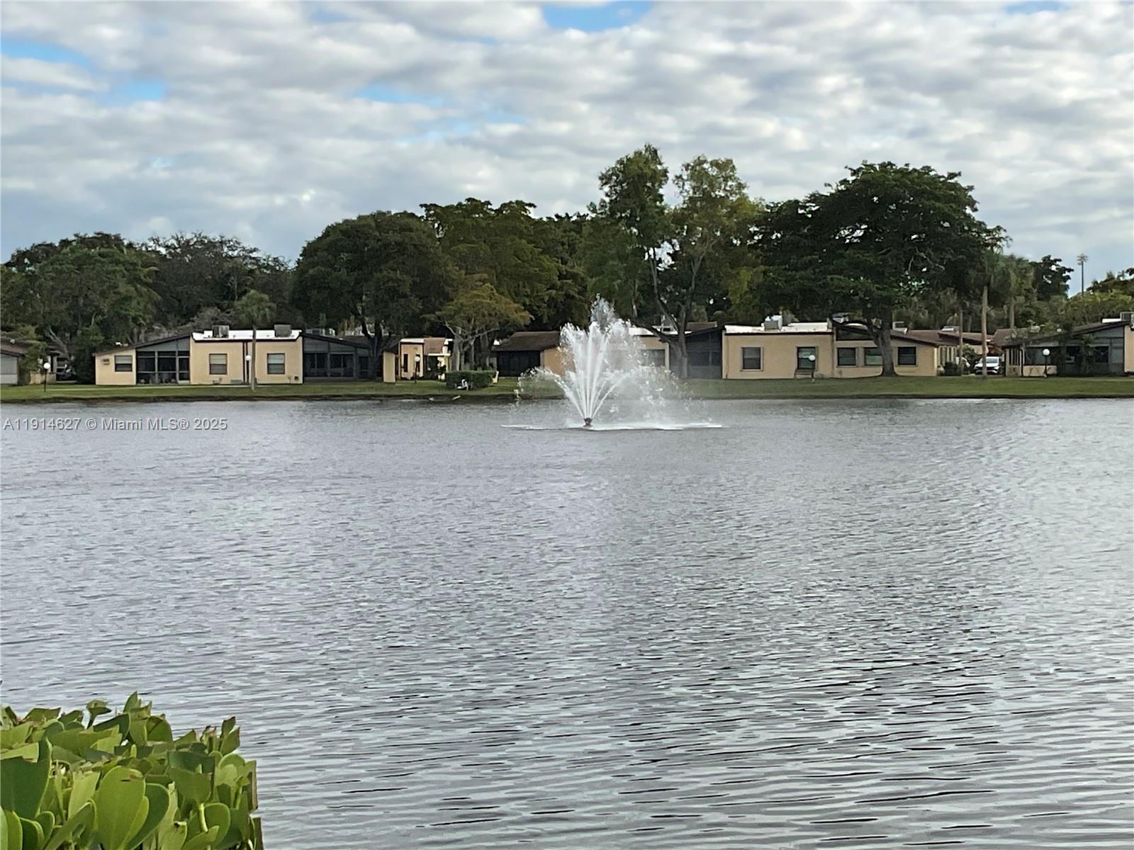 ASHBURY HOUSE WEST - Residential Lease