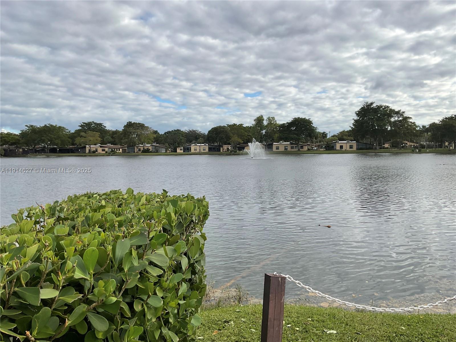 ASHBURY HOUSE WEST - Residential Lease