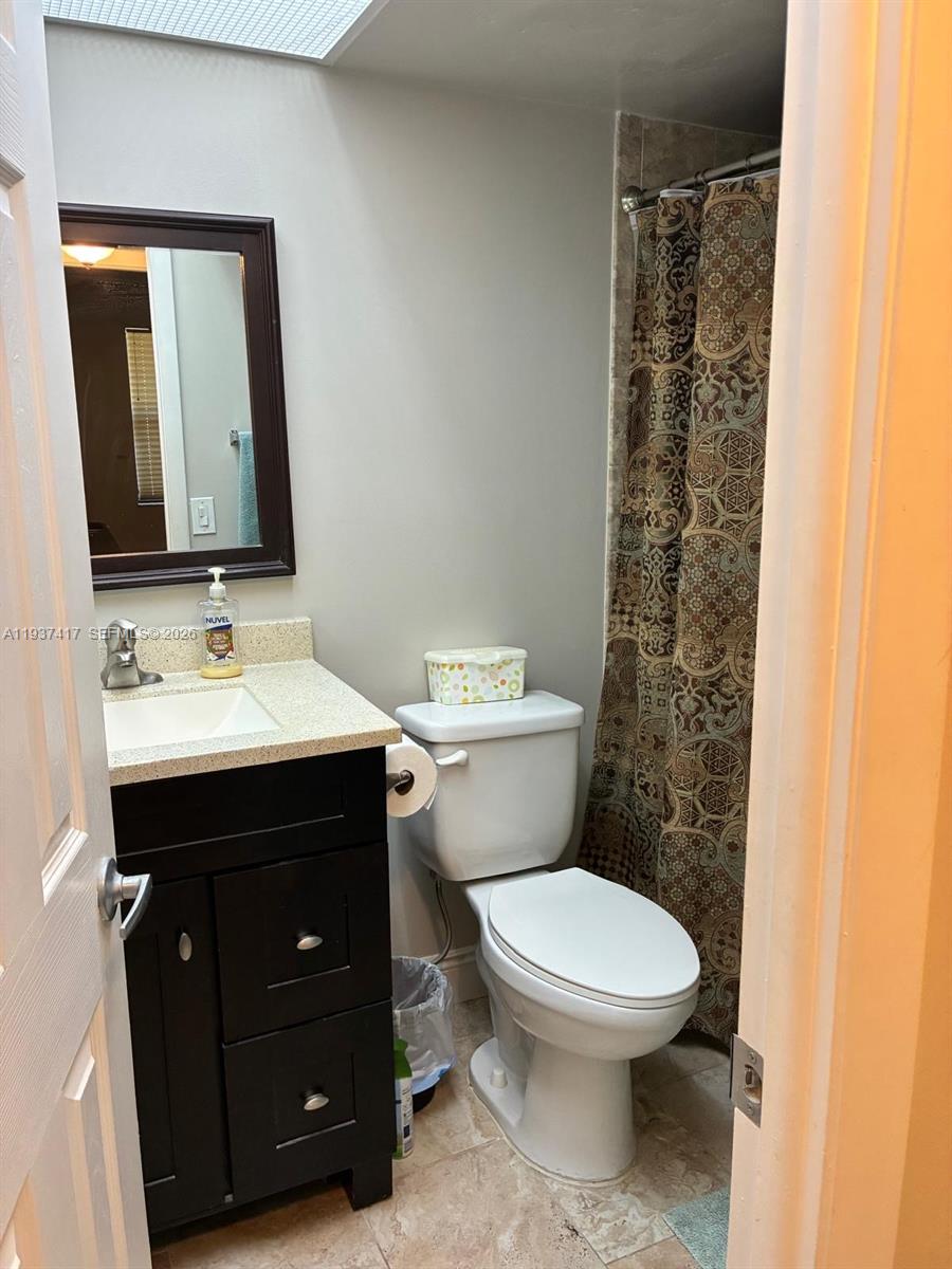 SUNRISE LAKES 168 CONDO - Residential