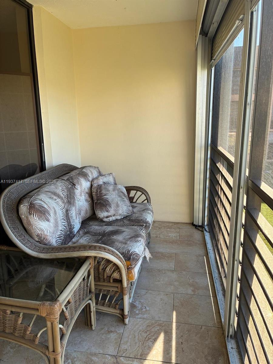 SUNRISE LAKES 168 CONDO - Residential