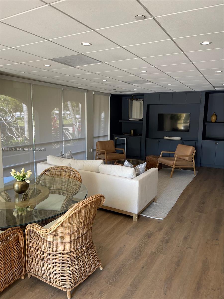 GABLES TERRACE CONDO - Residential