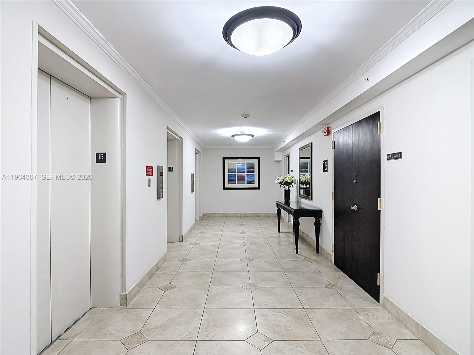 ADMIRALS PORT CONDO-EAST - Residential