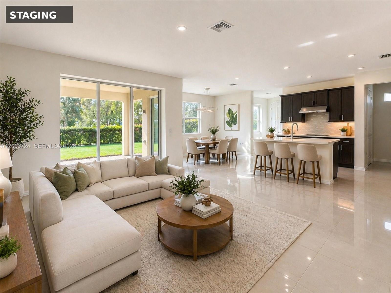 4352 Large Leaf Ln