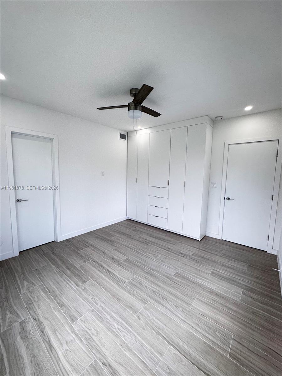 2855 Royal Palm Ave 2