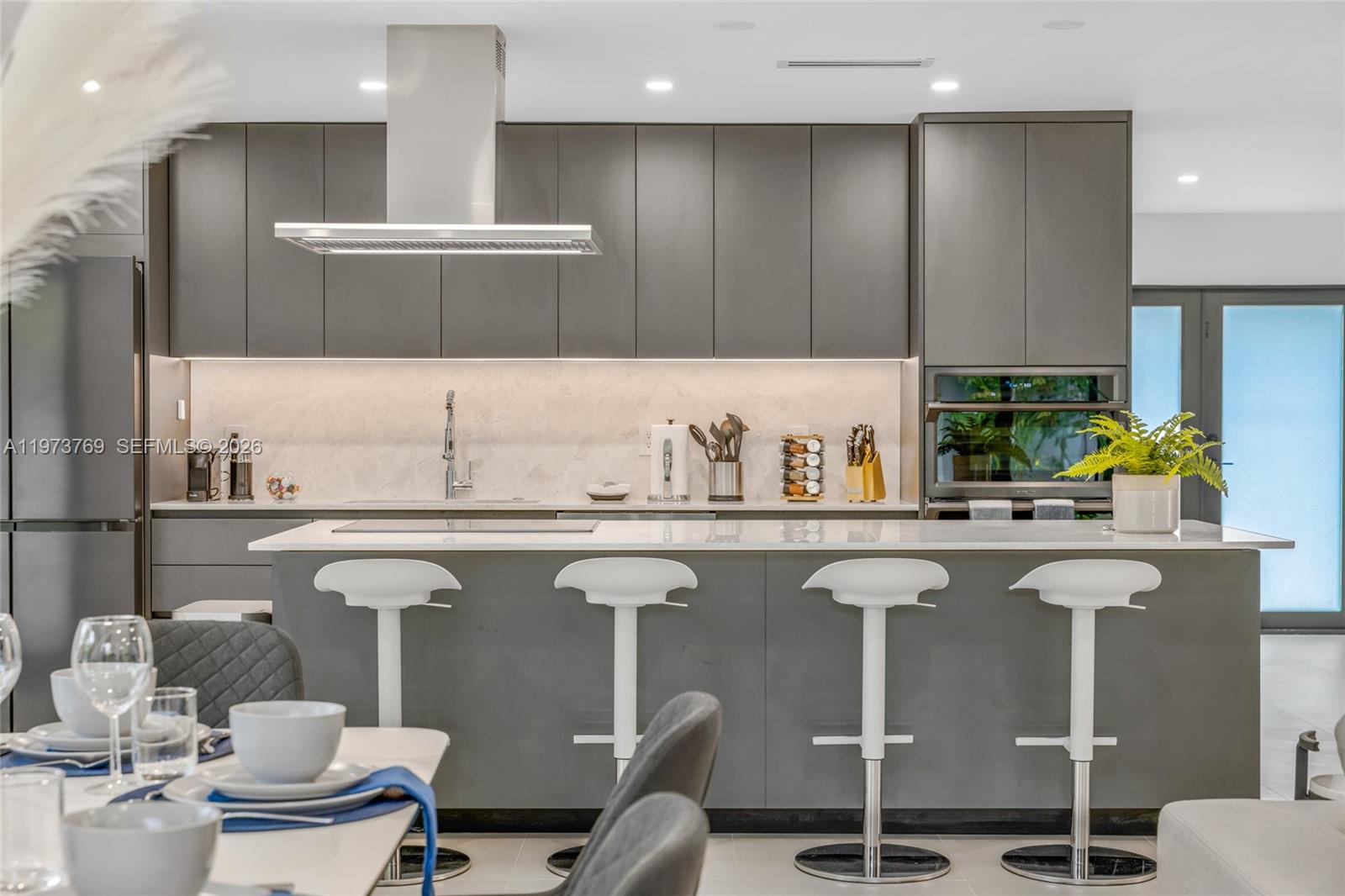 BRICKELL ESTATES - Residential