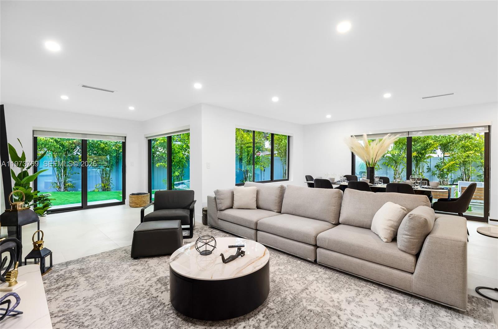 BRICKELL ESTATES - Residential