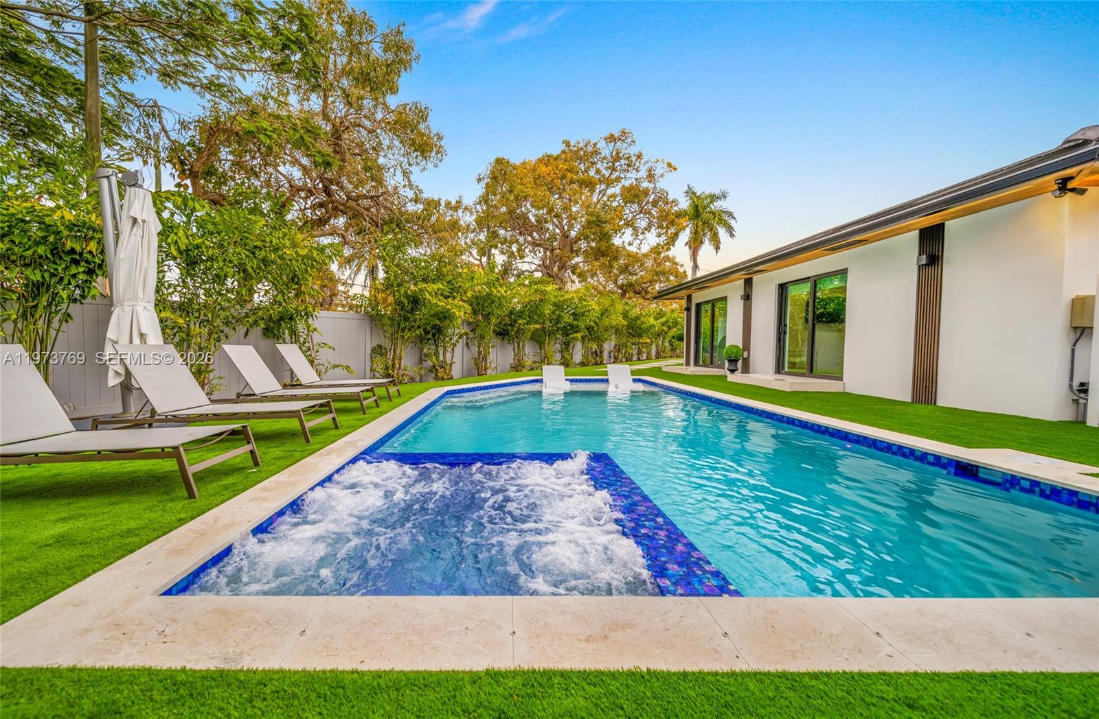 BRICKELL ESTATES - Residential