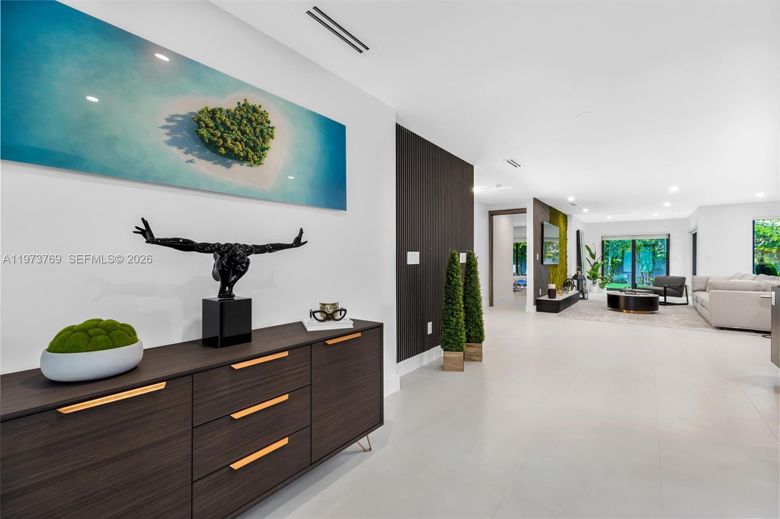 BRICKELL ESTATES - Residential
