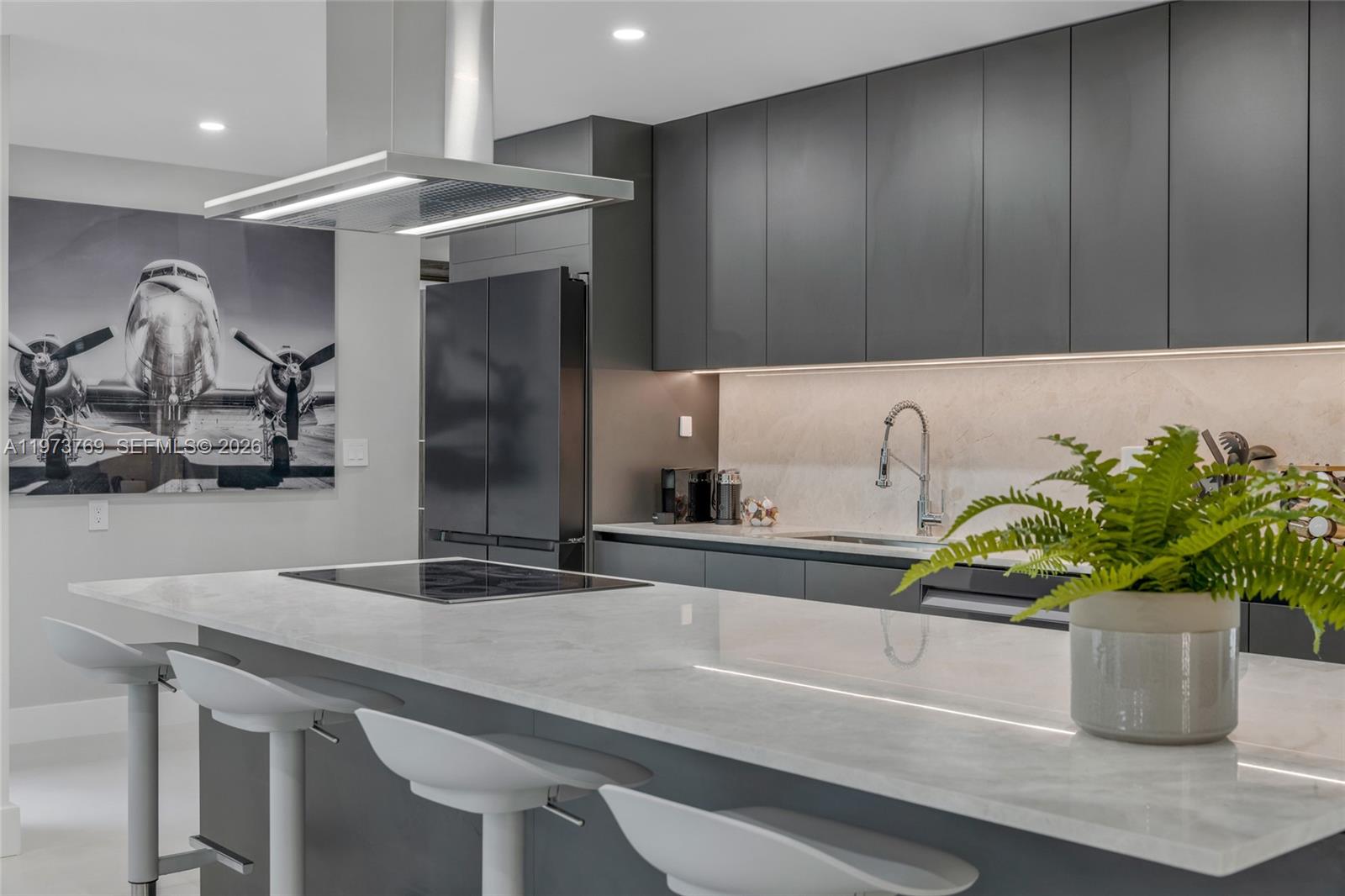 BRICKELL ESTATES - Residential