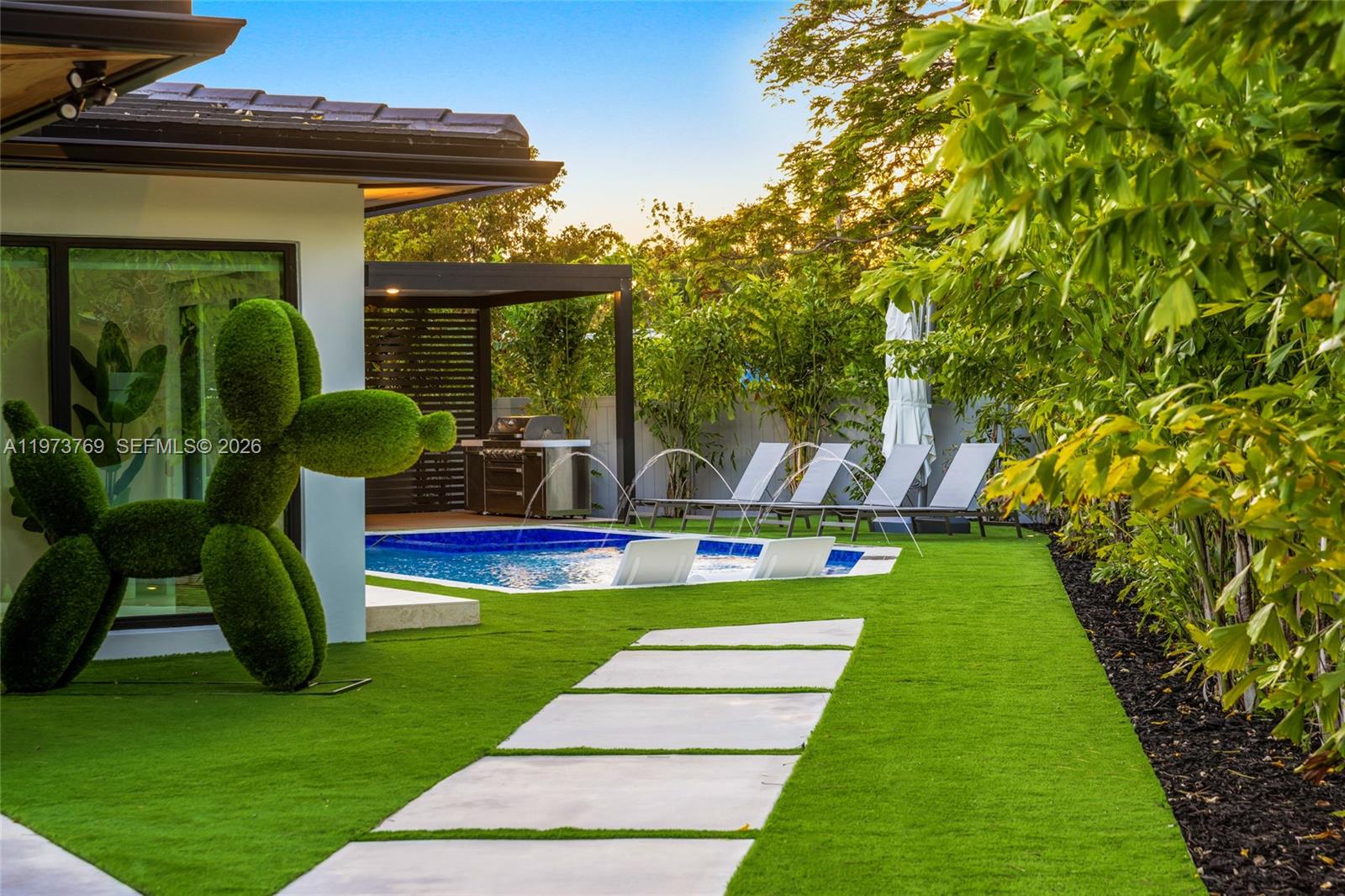 BRICKELL ESTATES - Residential