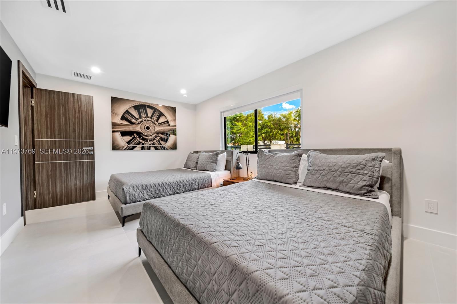 BRICKELL ESTATES - Residential