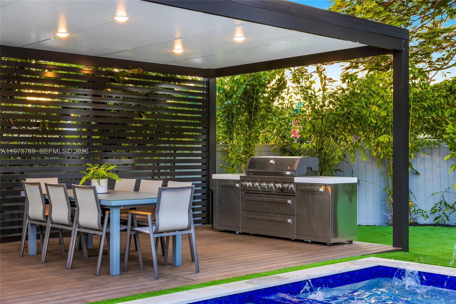 BRICKELL ESTATES - Residential